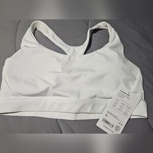 NWT Women's Athleta White Sports Bra
